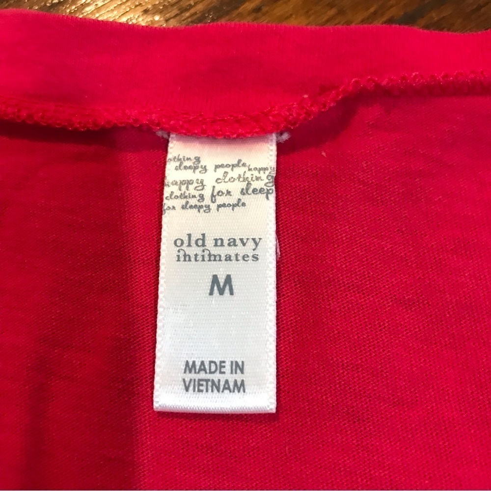 ▪️Old Navy Red Top - Picture 4 of 4